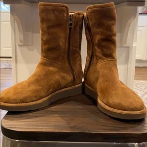 NWOB UGG Boots